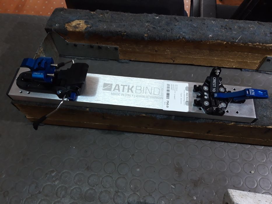 Нови точкови автомати на фирма ATK модел Crest  8 и 10 - 650 лв.