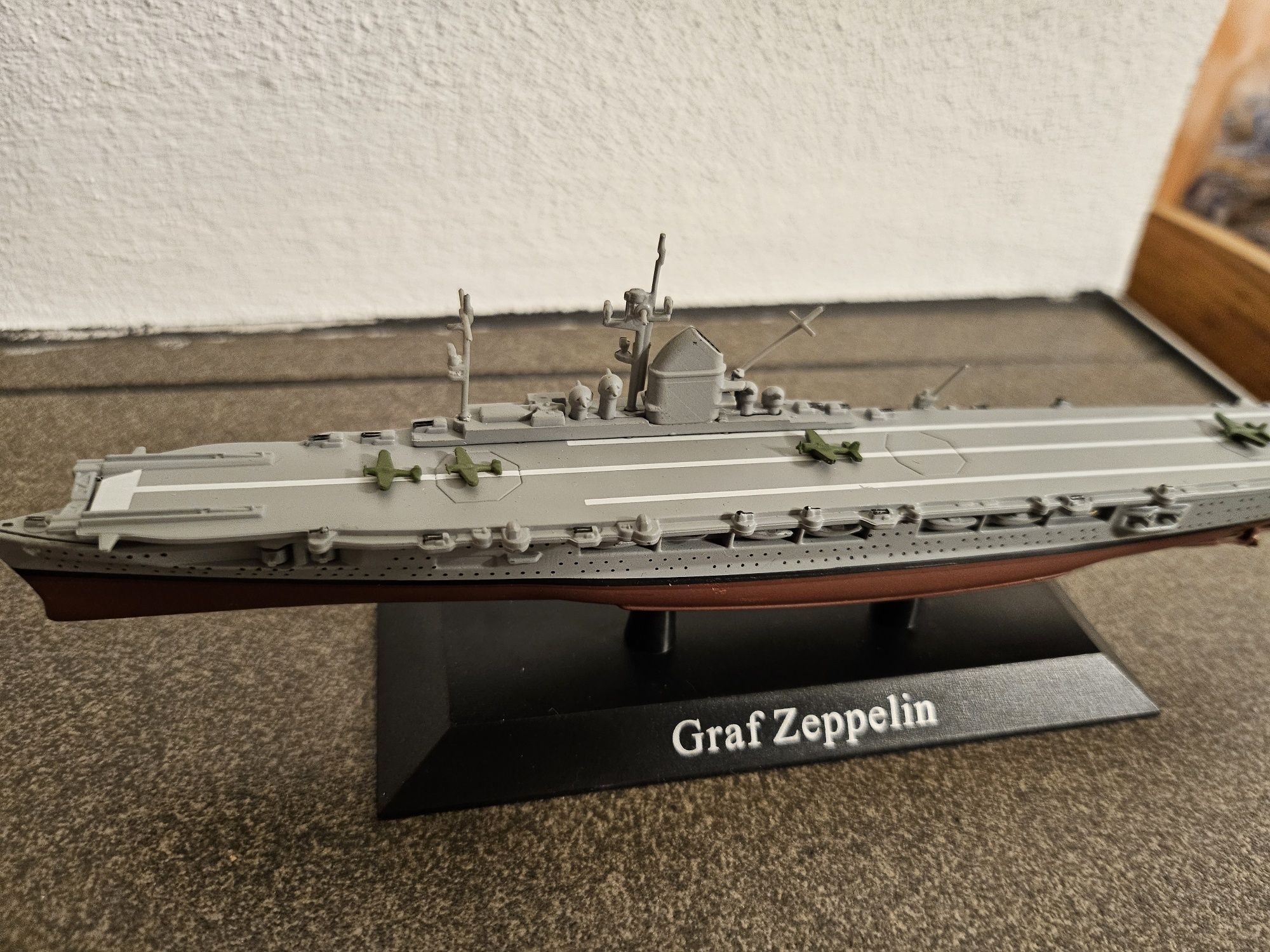 Macheta Portavion Graf Zeppelin