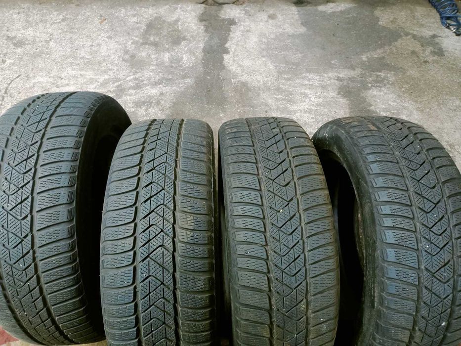 Cauciucuri Pirelli Sottozero