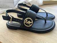 Vând sandale Michael Kors