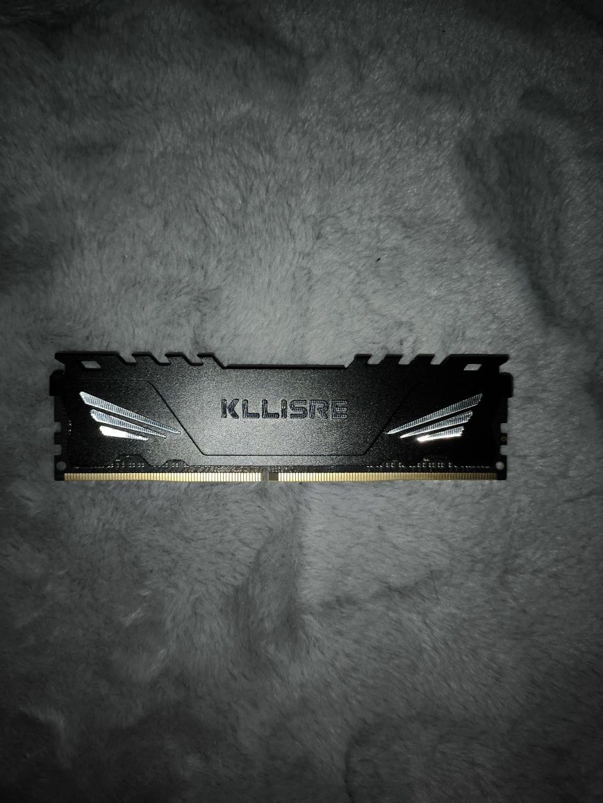 Продаю ОЗУ 16 ГБ DDR4 3200 MHz – отличное состояние!