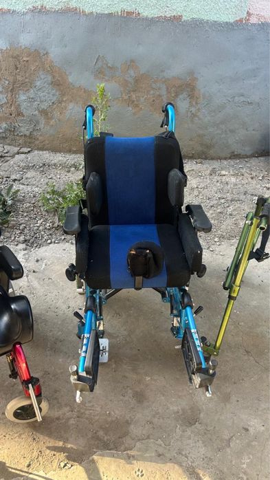 Коляски для детей инвалидов