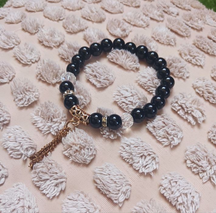 Стилни дамски гривни