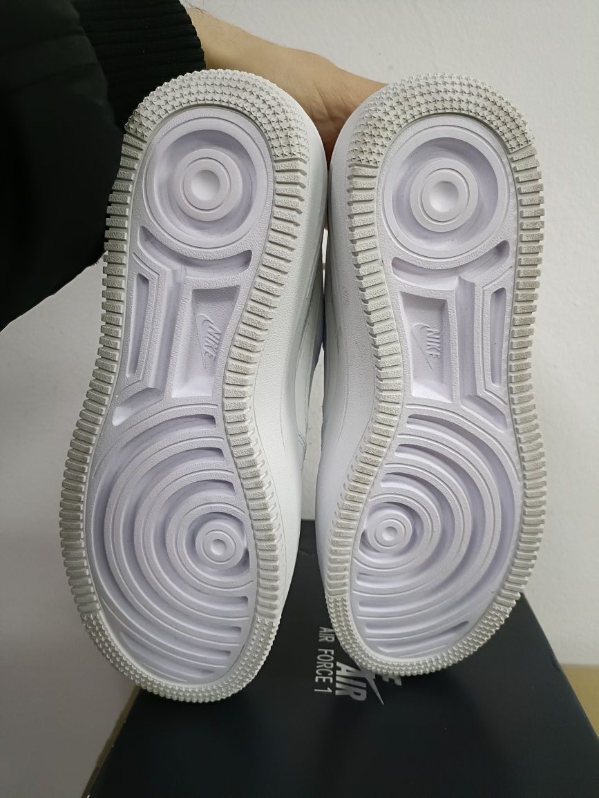 Nike Air Force 1 PLT.AF.ORM номер 39 код 20A