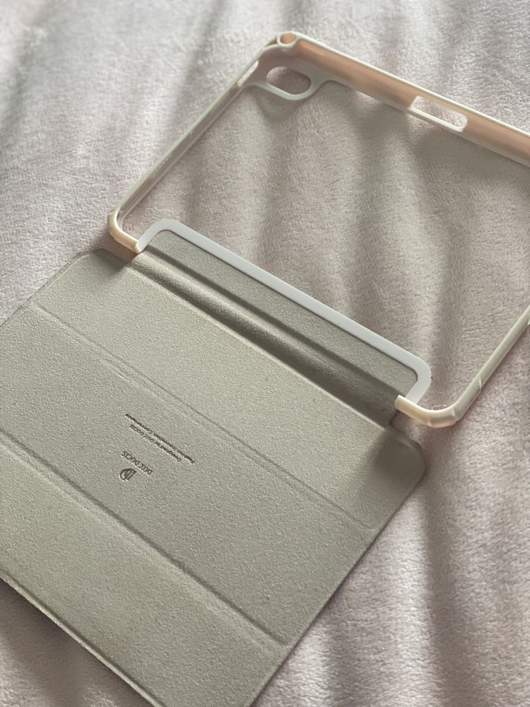 iPad Mini6 64GB WiFi - като нов, с кейс и paper like screen като нов