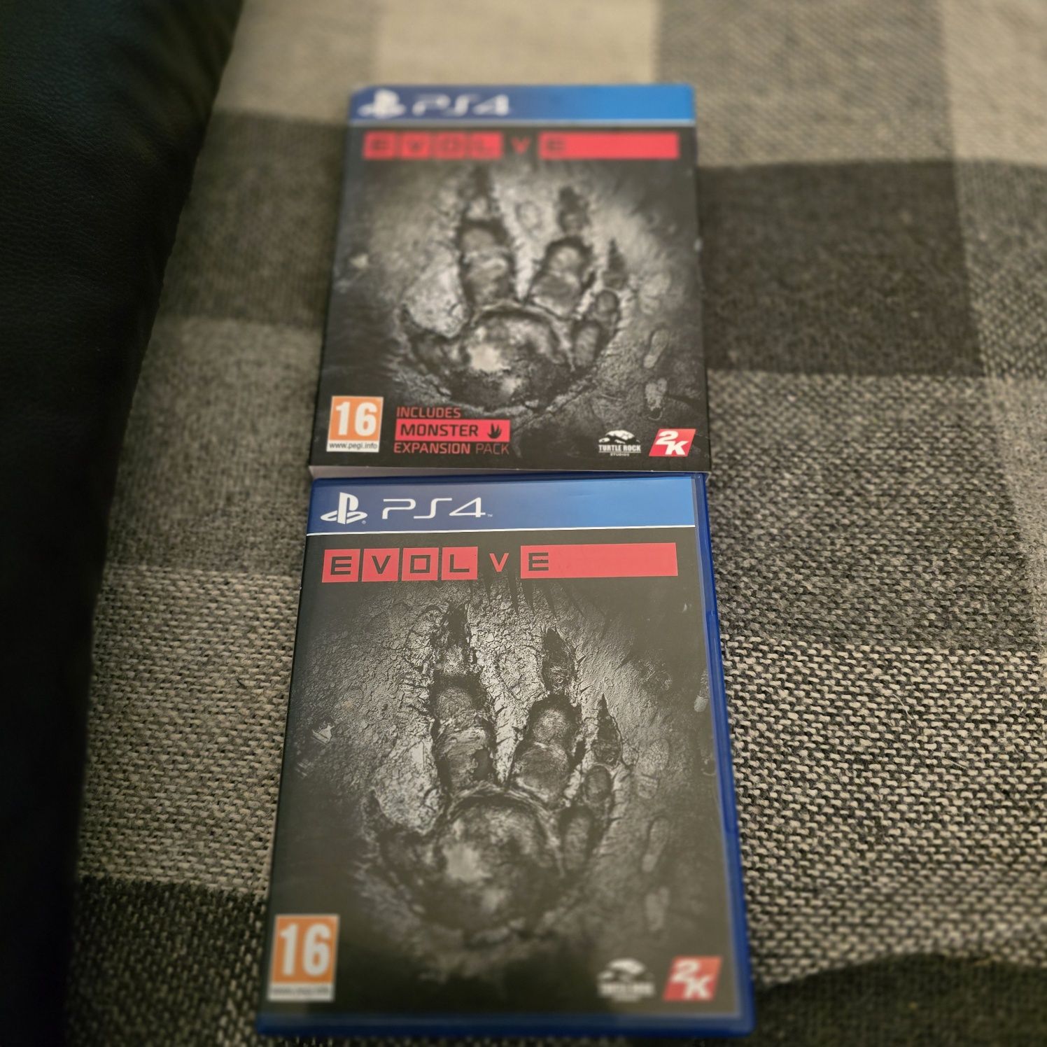 Продавам  EVOLVE Monster PS4