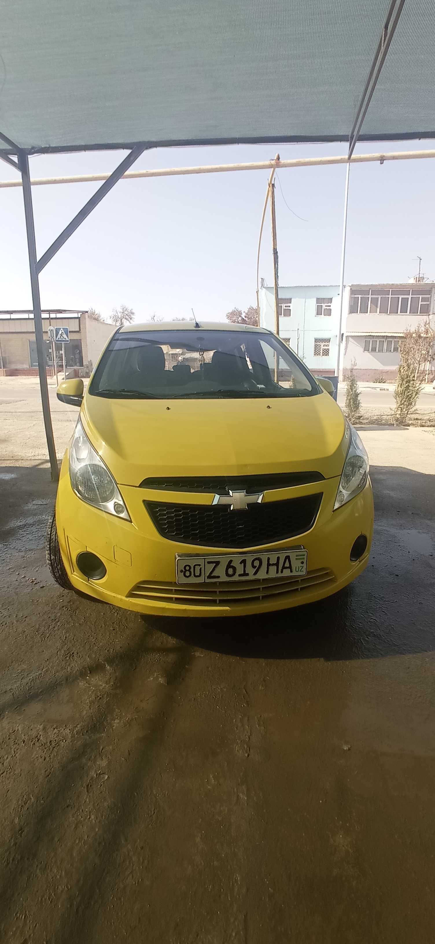 Chevrolet spark sotiladi