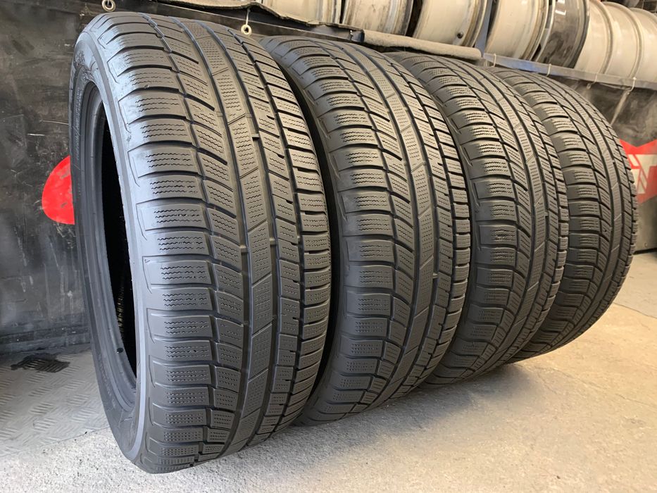 225 55 17, Зимни гуми, Toyo SnowProxS943, 4 броя