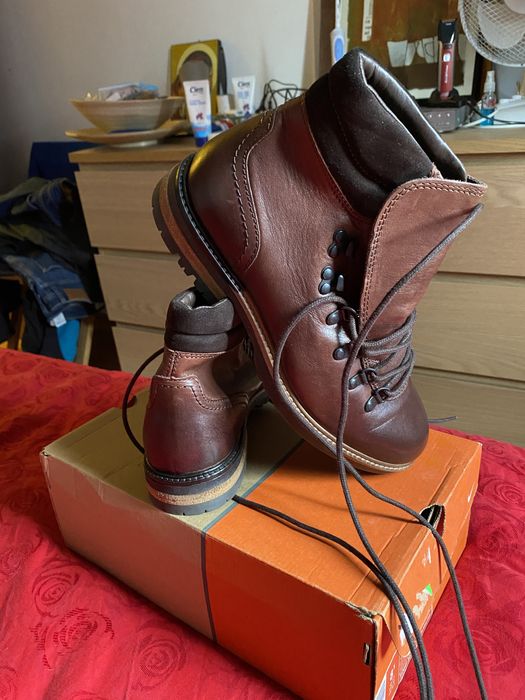 Ghete piele Zara