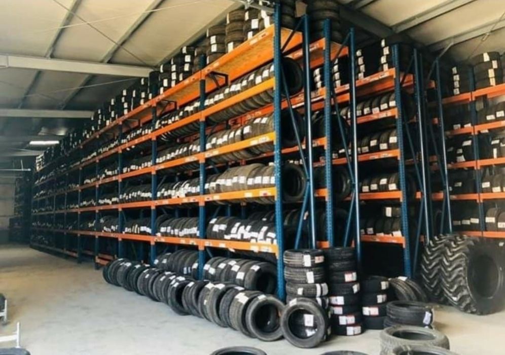 Rafturi metalice depozitare anvelope cauciucuri roti 34