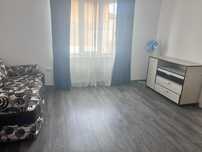 Inchiriez apartament in onesti
