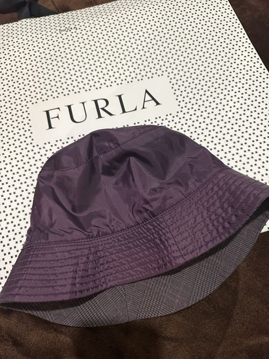 Оригинална шапка Furla с две лица от MDL shop Paradice
