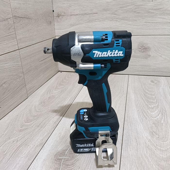 Impact cu patrat 1/2 Makita DTW700 fabricatie 2024