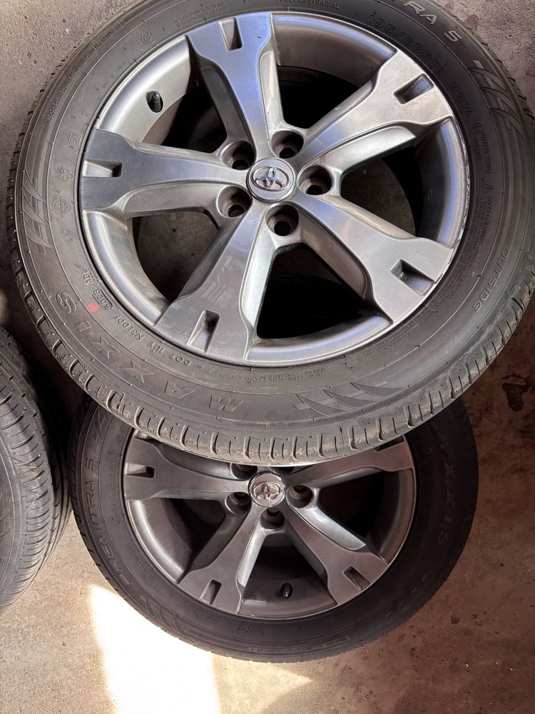 Оригинални джанти за Toyota Urban 5x100x16