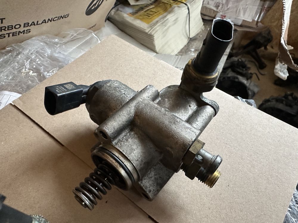 Pompa inalte / HPFP Seat Cupra / Golf 5 Editon 30 / Audi S3 CDl/BHZ