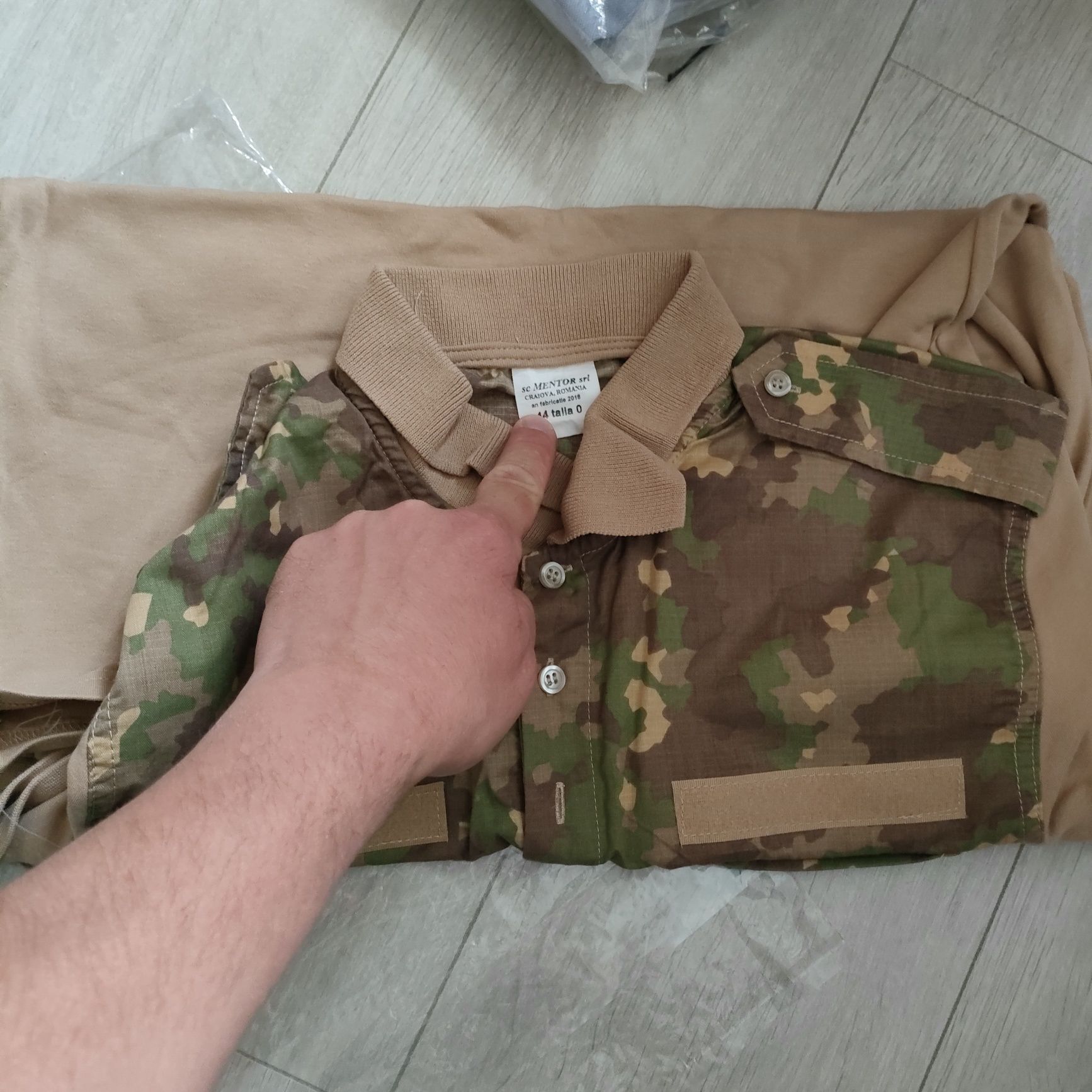 Tricou combat mânecă lungă