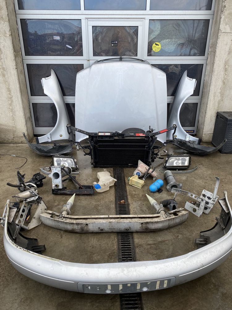 Fata completa/bot Bara far capota radiator trager Audi A8 D2 2,8 v6