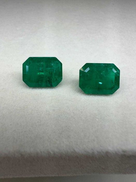 Натуральный природный камень изумруд 8,51 ct