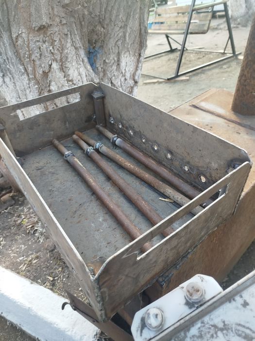 Мангал металлический размер 50/30/14