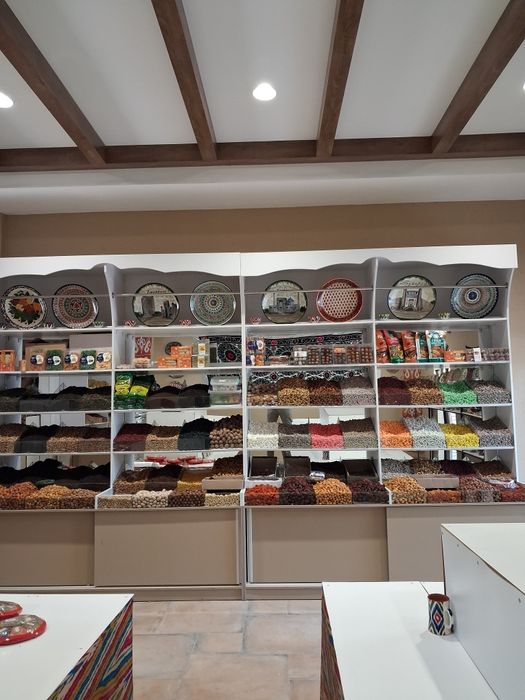 Stelaj vitirina  prilavkalar zakazga tayorlaymiz