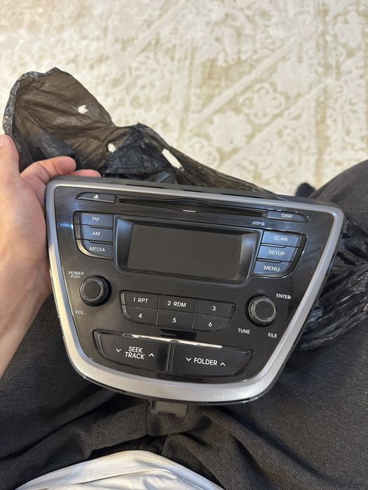 Магнитола на Hyundai elantra