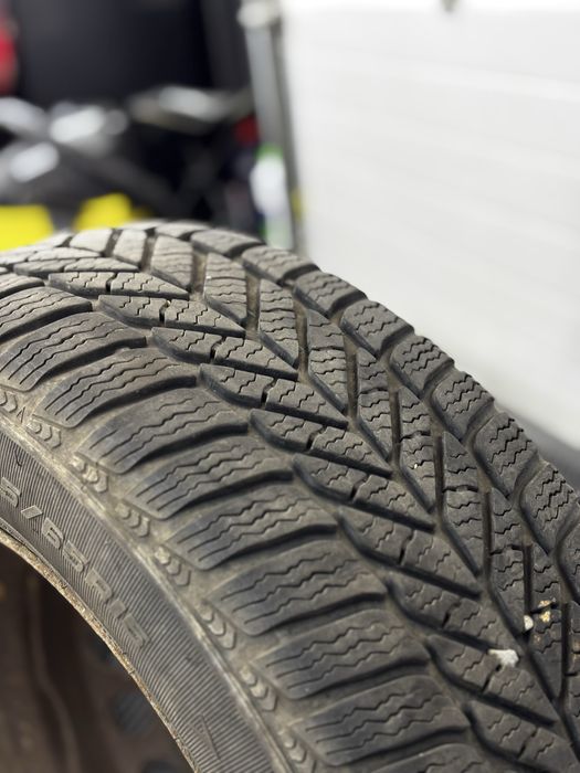 Jante cu cauciucuri de iarna