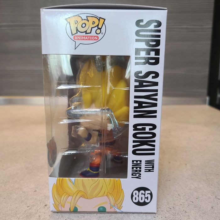 Кукли  Фънко ПОП Holiday Barbie  (08) и Super Saiyan Goku  (865)