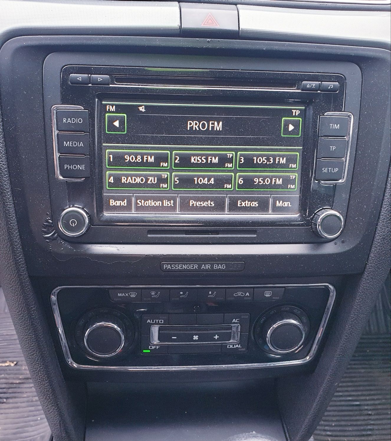 Radio cd player vw pasat b6  b7