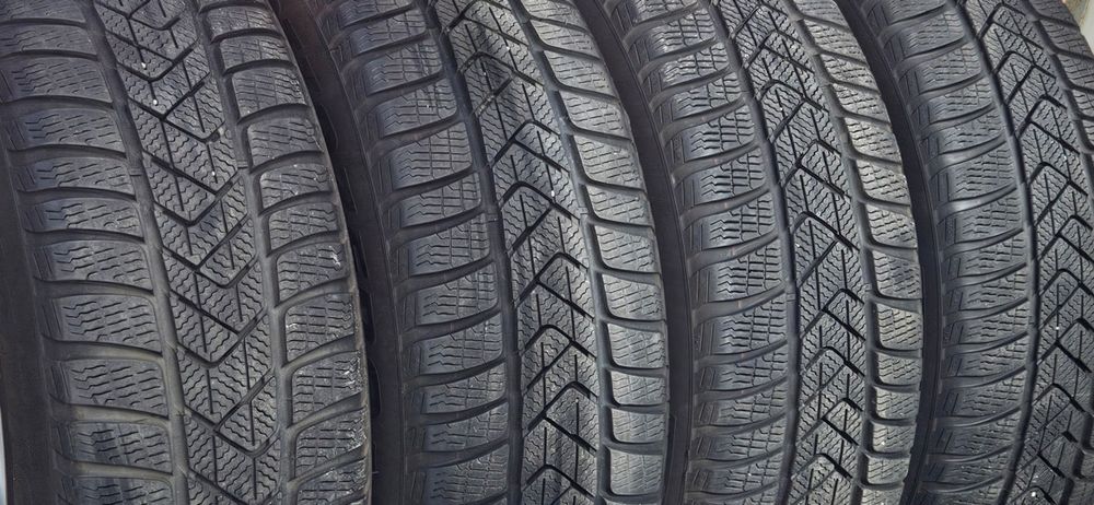 Jante BMW X3 G01 X4 G02 echip iarna 225 60 18 Pirelli * 7 mm DOT 2020