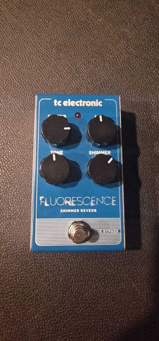 Vand diverse pedale, efecte de chitara / bas