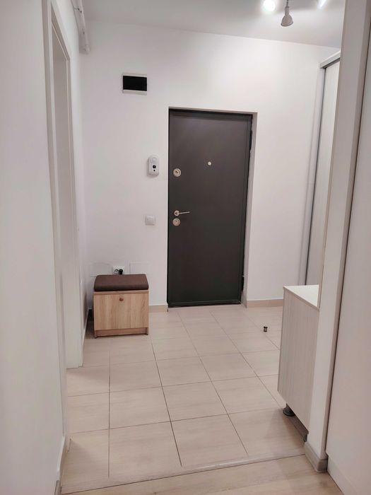 Inchiriez in regim hotelier apartament cu o camera