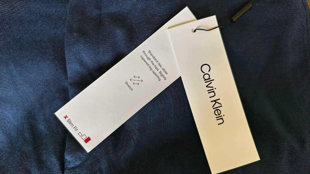 Фирменные костюмные летние брюки Calvin Klein из США