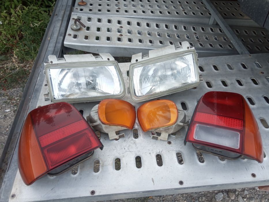 Фарове и стопове и мигачи  за Volkswagen polo VW polo