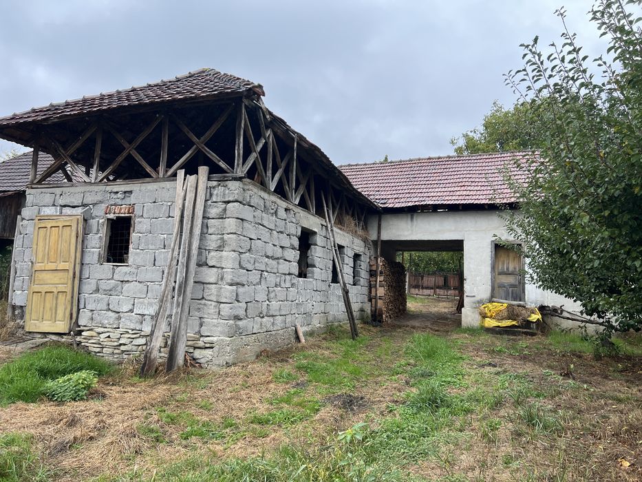 Vand teren Candesti-Vale