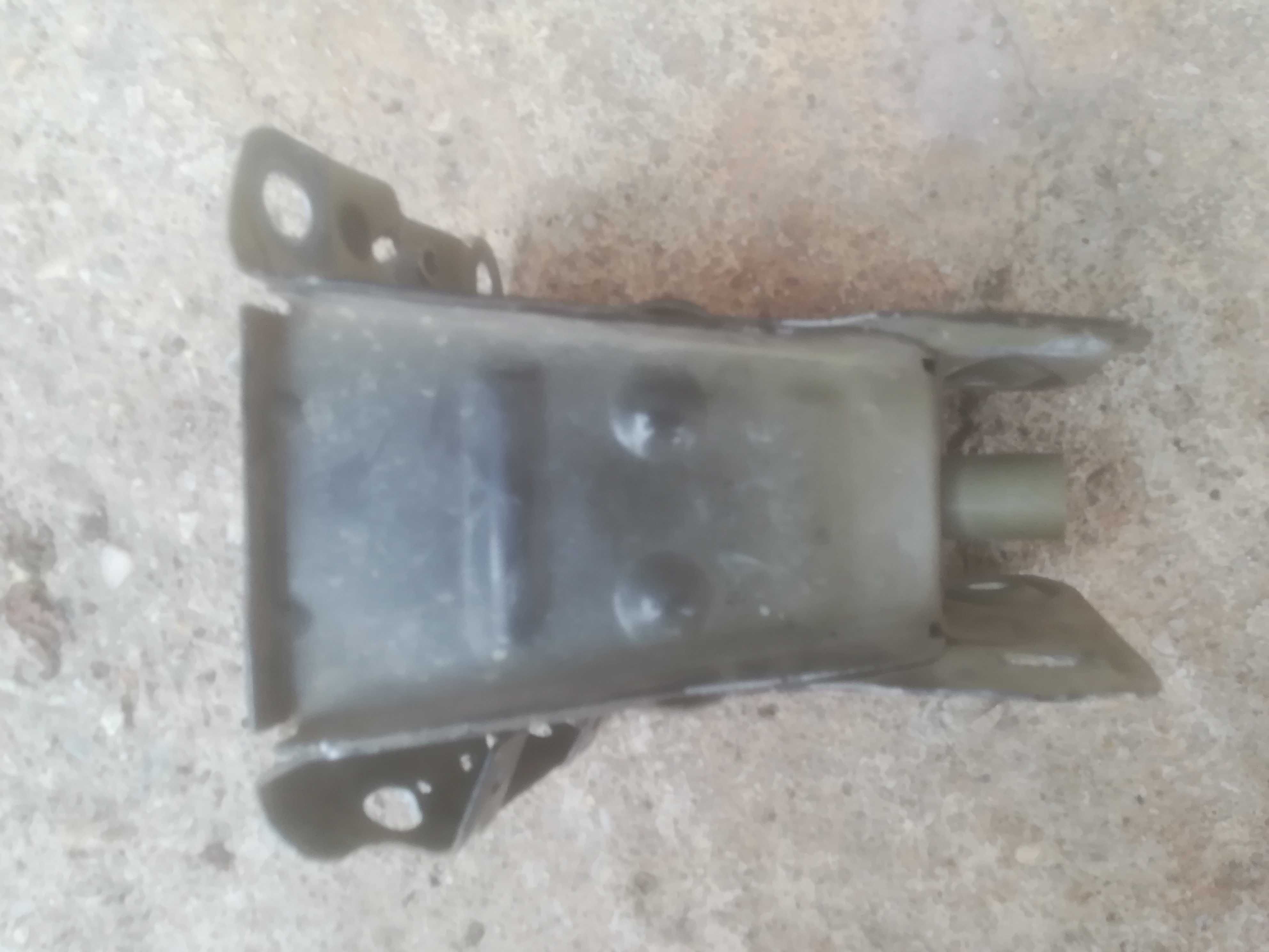 cap lonjeron Opel Astra H dreapta