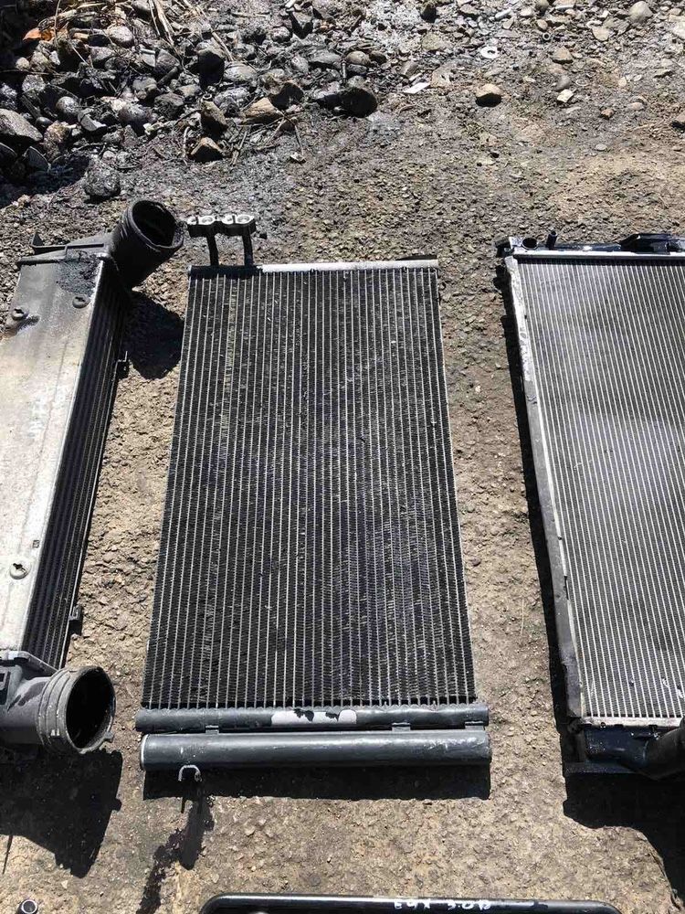Радиатори БМВ Е90/91/91, 330д, 231кс (radiatori BMW 330d, 231hp)