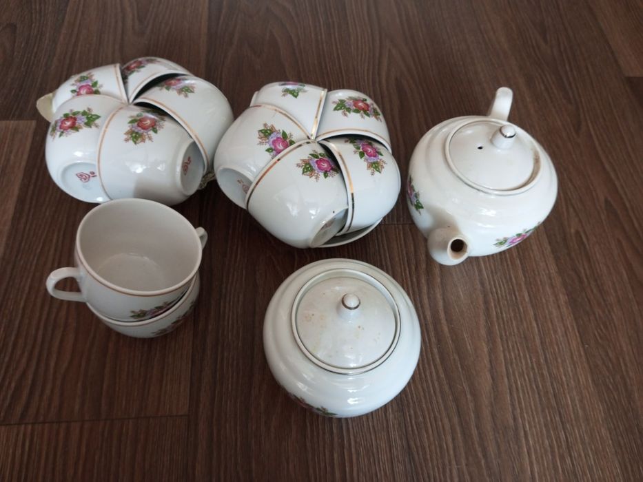 Чайный сервиз СССР на 12 персон