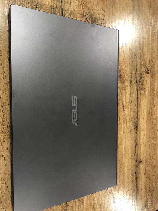 Ноудбук ASUS x515j cpu i7