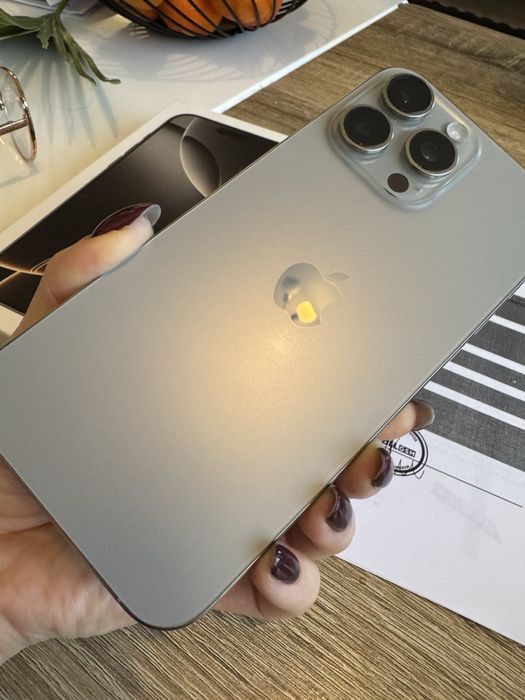 Iphone 16 pro max -256gb