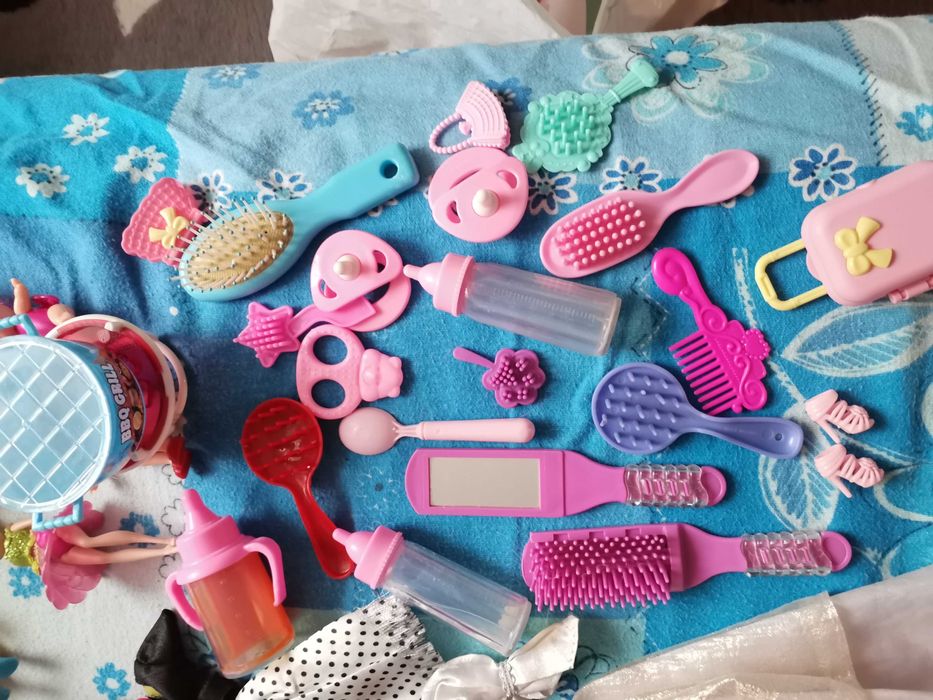 Set jucării fetite, păpuși, ponei, accesorii