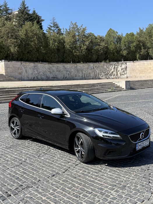 Volvo V40 D3 R-Design - 2018 - 191800 km - Cutie automata - Panoramic