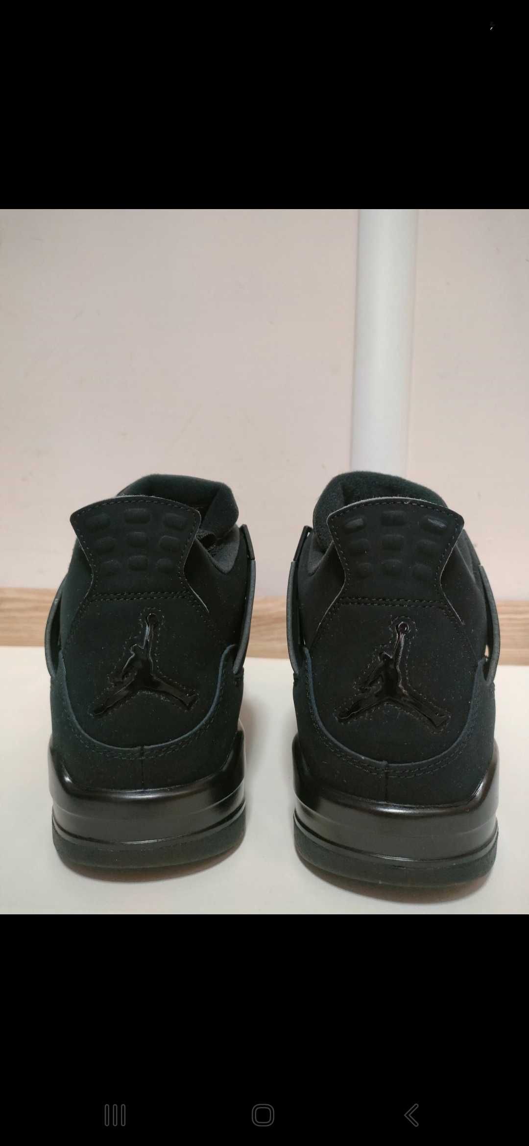 Jordan 4 Black Cat