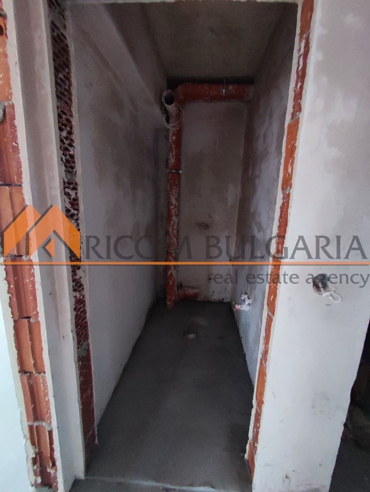 2-стаен в Варна-Виница площ 72