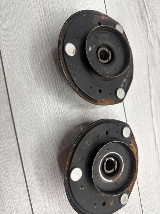 Опора на камри 20 25