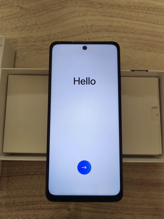 Vand oppo a60 nou