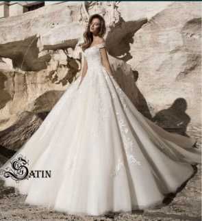 б/у свадебное  платье европейского бренда