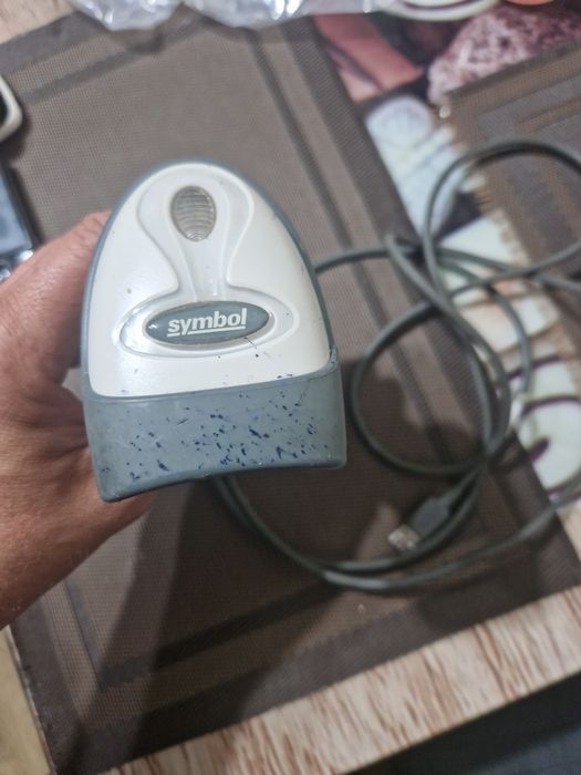 Vând cititor de coduri bara Motorola symbol