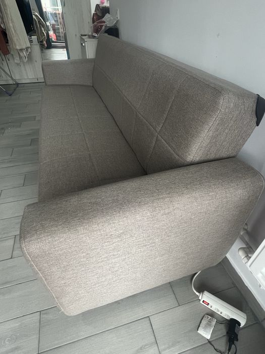 Canapea extensibilă nouă! (200x160)
