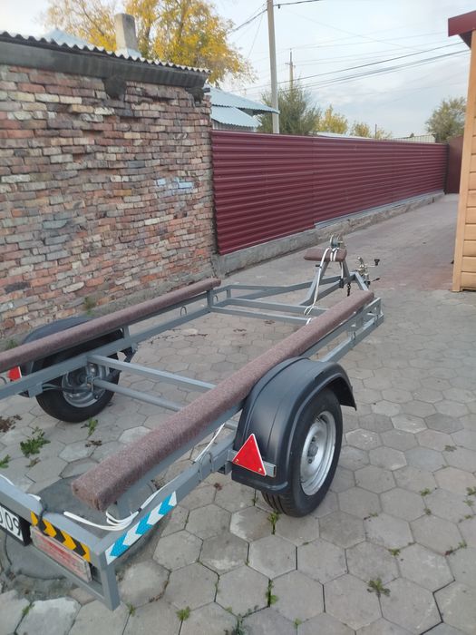 Продаю лодочный прицеп