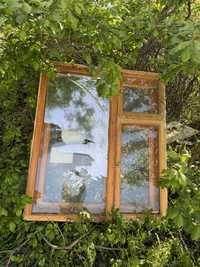 Окно деревянное с окошкой